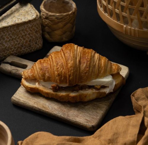 58986377-76f7-480f-8ffa-f04cee3d0b06